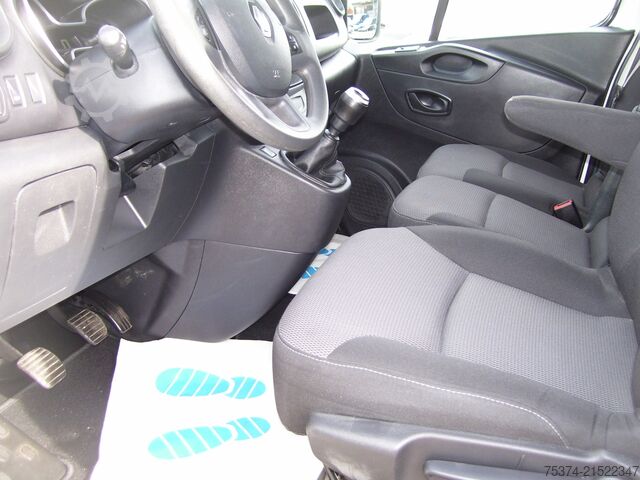 Panelvan Renault Trafic L2H1 KLIMA NAVI EURO6
