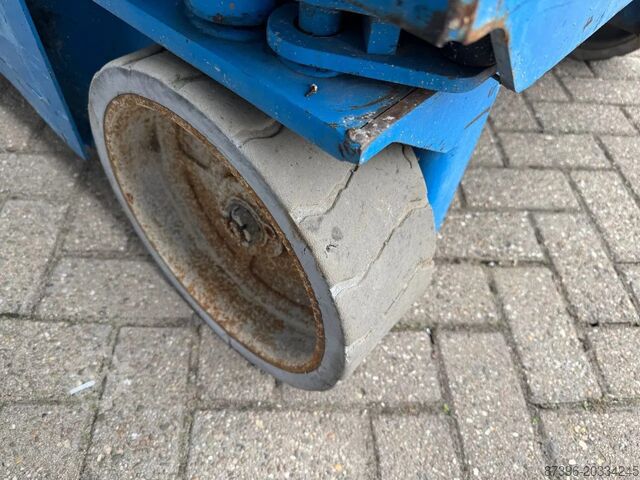 Podizanje makaza Genie GS3246 Hoogwerker Schaarhoogwerker