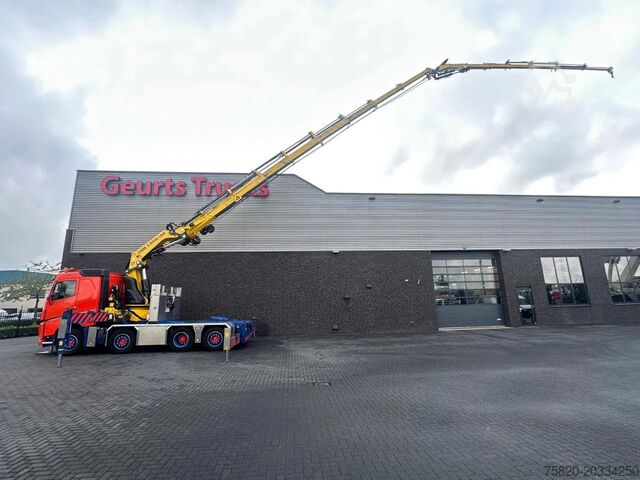 Vrachtwagen met kraan Volvo FH 500 8x2 FR TREKKER / BAKWAGEN MET HIAB X-HIP...