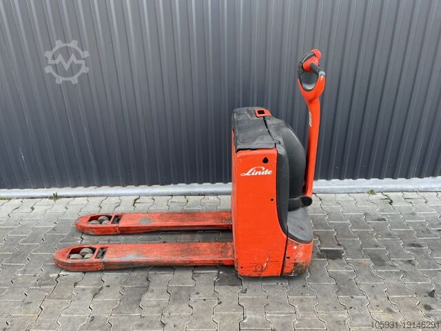 Raklapemelő Linde T16