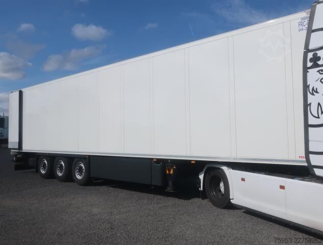 Chladírenský návěs Schmitz Cargobull SKO 24 bitemp Multitemp Doppelstock Vector HE19 Mt