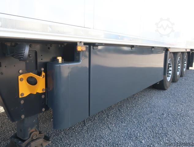 Chladírenský návěs Schmitz Cargobull SKO 24 bitemp Multitemp Doppelstock Vector HE19 Mt
