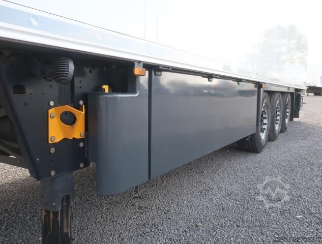 Chladírenský návěs Schmitz Cargobull SKO 24 bitemp Multitemp Doppelstock Vector HE19 Mt