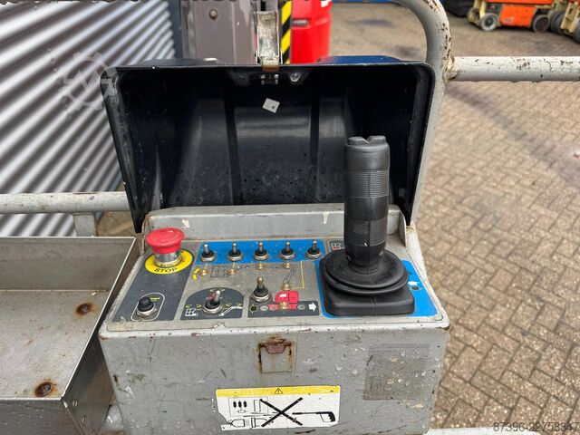 Scharnierende telescopische hoogwerker Manitou 120AETJ-C 3D Knikarmhoogwerker hoogwerker (2011)