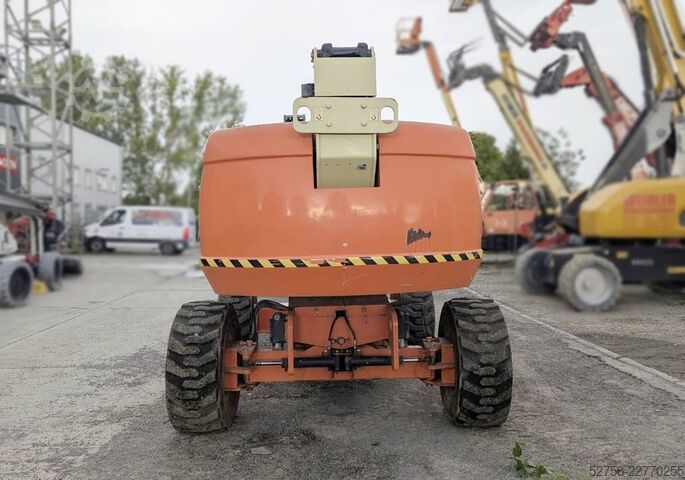 Plataforma telescópica JLG 660 SJ