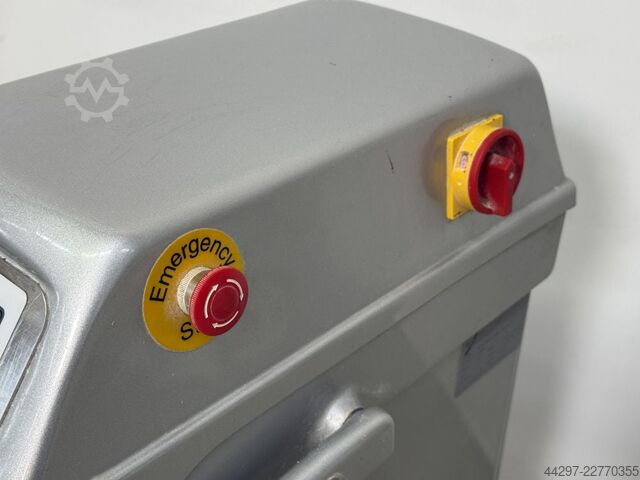 Impastatrice a spirale Sinmag KM-25