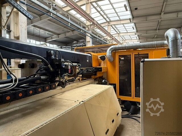 Máquina de moldeo por inyección de PET HUSKY PET PREFORM PRESSES