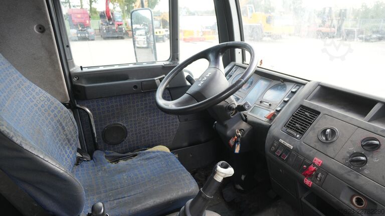 Veicolo di aspirazione MAN LE 220 B vacuum truck 35.000km