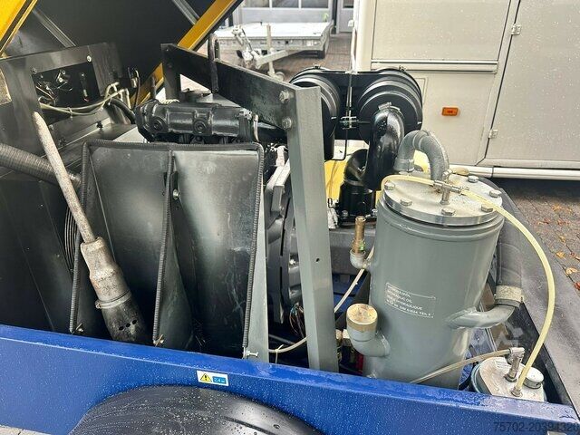 Anhänger CompAir Compair C30 DLT 0404 Kompressor