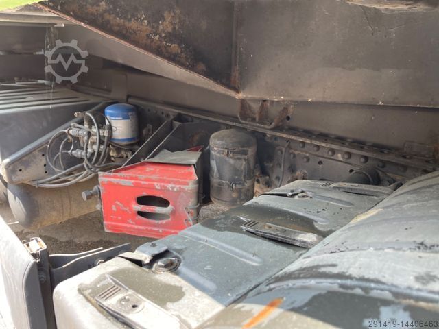 Billenő teherautó MAN Tga 18.413 FLLT 4x2 Eu 3 Kipper mit Kran Bj 2002