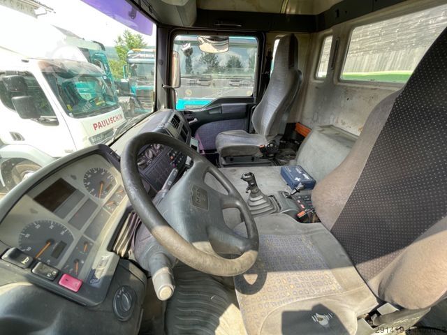 Billenő teherautó MAN Tga 18.413 FLLT 4x2 Eu 3 Kipper mit Kran Bj 2002