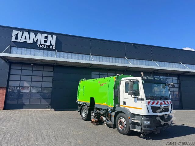 Veegmachine MAN TGM 18.290 met BROCK  SL 280 opbouw