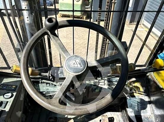Vysokozdvižný vozík JCB 926