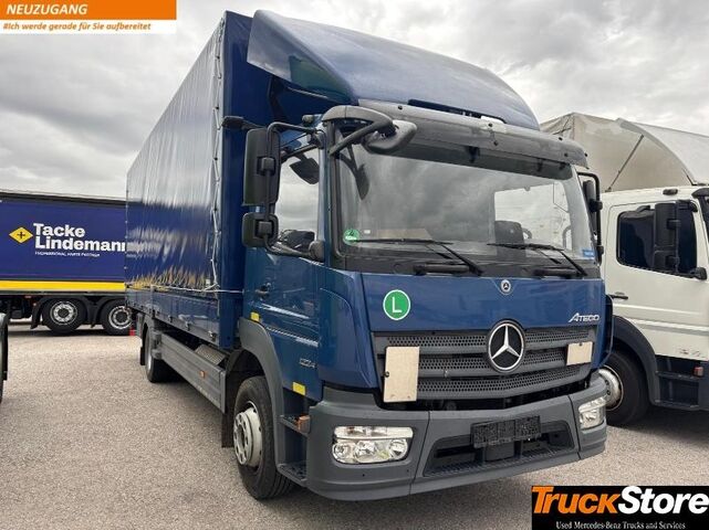 Autocarro con pianale e telone  Atego 1224L 2T LBW L Curtainsider