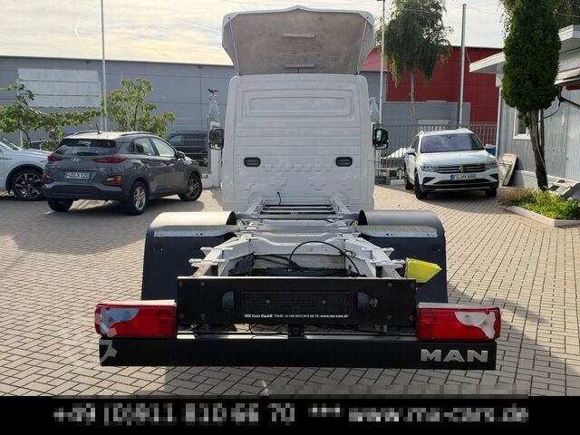 Dodávkový podvozek MAN TGE 3.180 Automat Chassis 3,5 t 5.180 Navi Klima