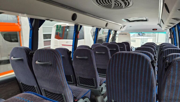 Minibus IVECO Daily 70 Ferqui Sunrise 34 Plätze COC