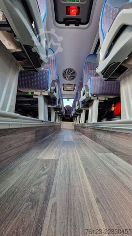 Minibus IVECO Daily 70 Ferqui Sunrise 34 Plätze COC