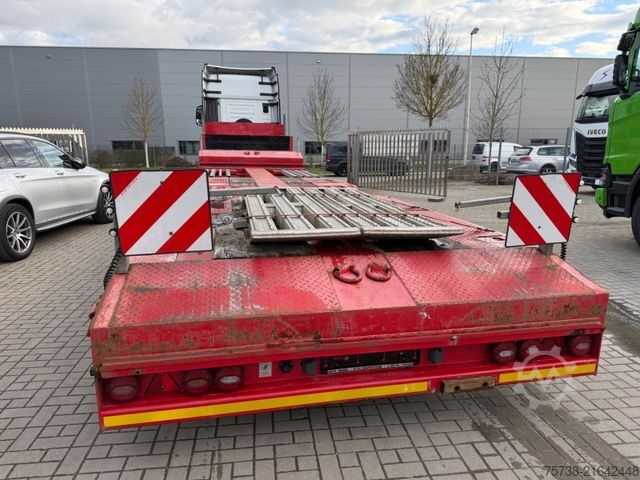 Low loader semitrailer LINTRAILERS 3LADU 18-30/Tieflader/Ausziehbar/Rampen