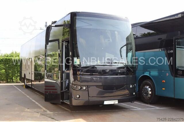 Touringcar Van Hool EX 16 M / Fire damaged / Seats available