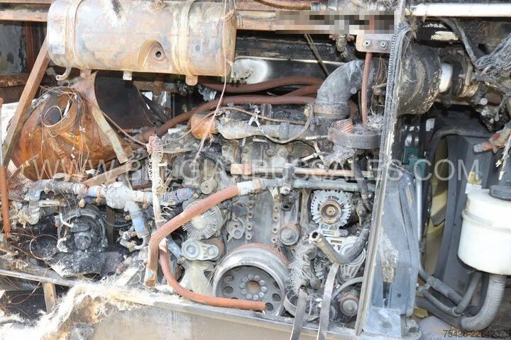 Touringcar Van Hool EX 16 M / Fire damaged / Seats available