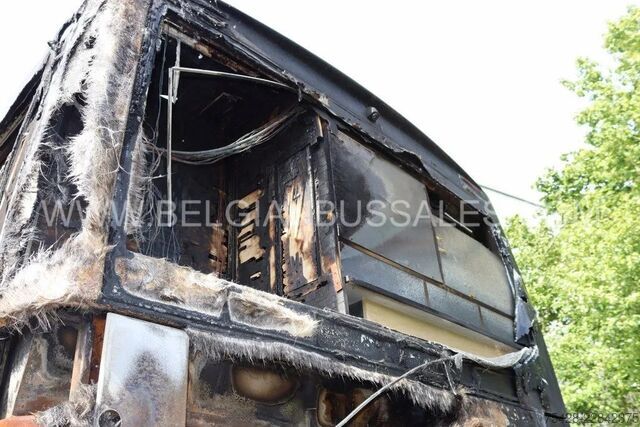 Touringcar Van Hool EX 16 M / Fire damaged / Seats available
