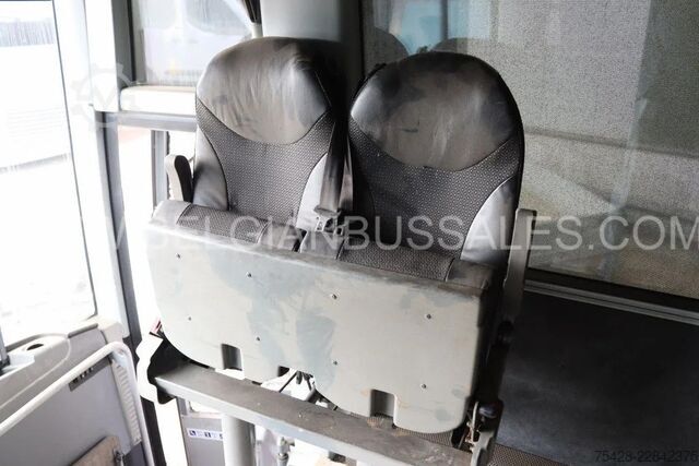 Touringcar Van Hool EX 16 M / Fire damaged / Seats available