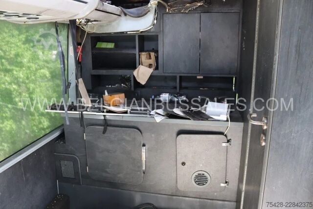 Touringcar Van Hool EX 16 M / Fire damaged / Seats available