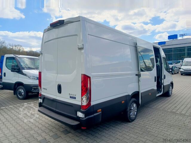 Minibus Iveco Daily 35 180 7-Sitzer