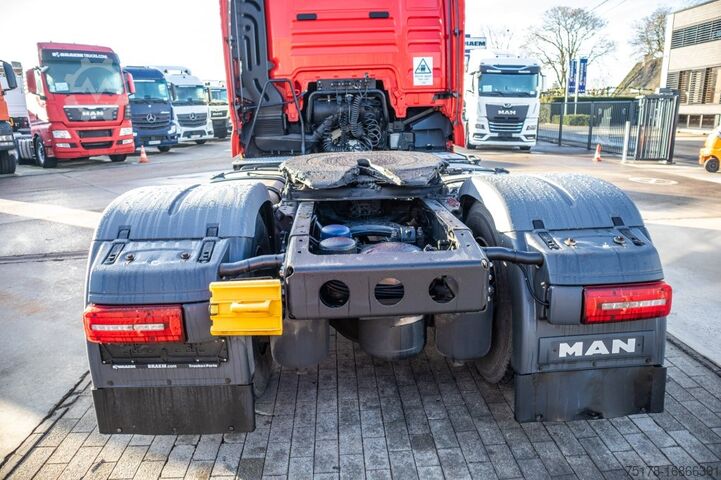 Padrão-SZM MAN TGX 18.500 XLX LLS