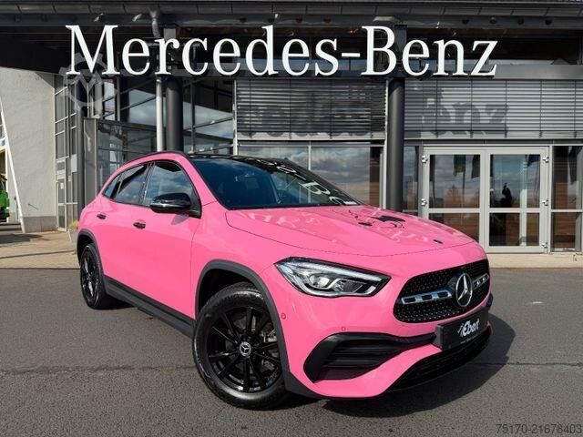 Plataforma de carga Mercedes-Benz GLA 250e AMG+MickyMouse+Vario+RKamera+Augment