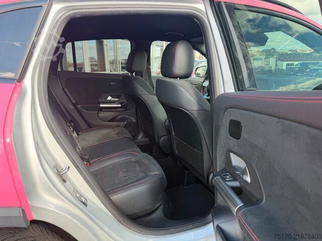 Plataforma de carga Mercedes-Benz GLA 250e AMG+MickyMouse+Vario+RKamera+Augment