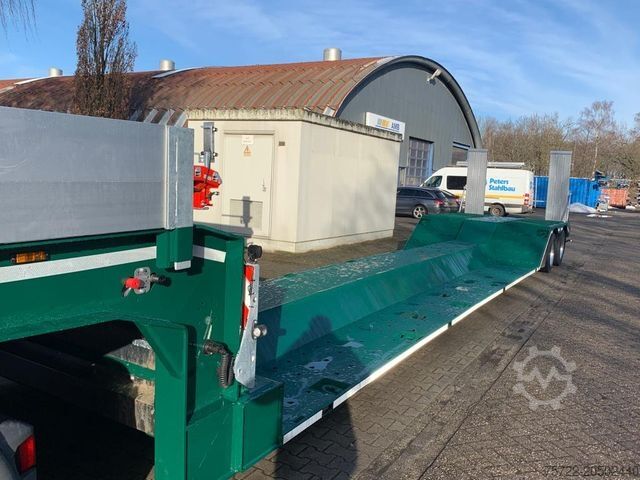 Nízkoložný návěs PAVIC 2-Achs Forstmaschinen Tieflader Typ: STLT2Z