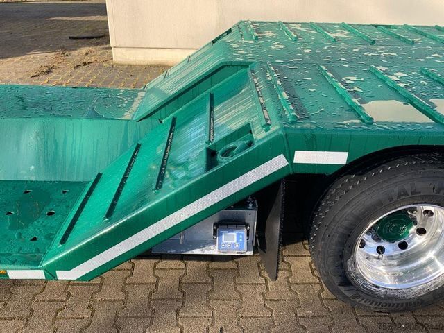 Nízkoložný návěs PAVIC 2-Achs Forstmaschinen Tieflader Typ: STLT2Z