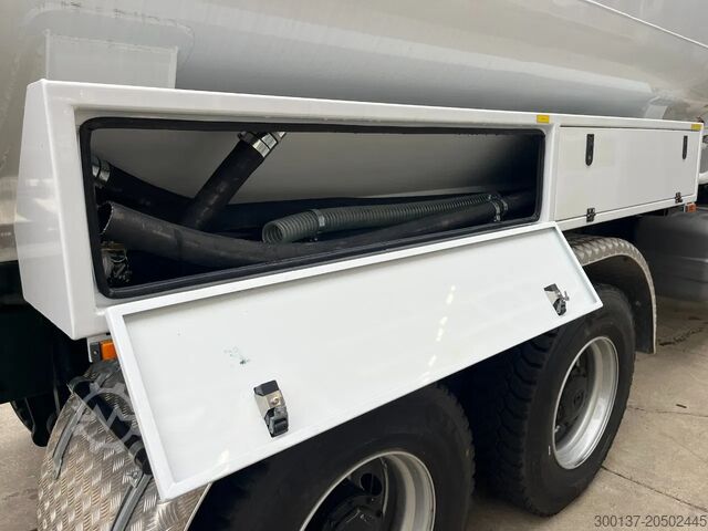 Tank Mercedes-Benz Axor 3344 6x4 Water Tank Truck