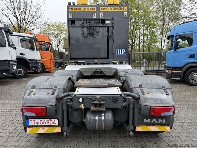 Zware vrachtwagen MAN TGX 41.540 8X4 BLS 120.000Kg