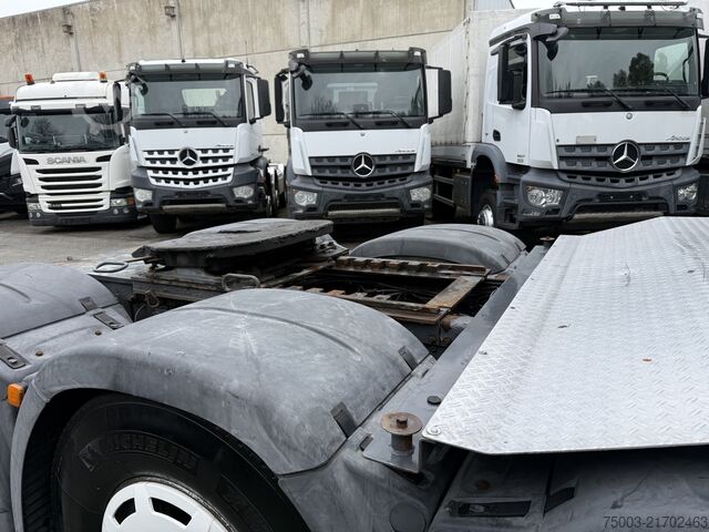 Zware vrachtwagen MAN TGX 41.540 8X4 BLS 120.000Kg