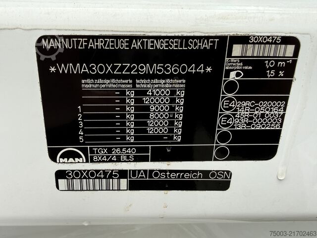 Zware vrachtwagen MAN TGX 41.540 8X4 BLS 120.000Kg