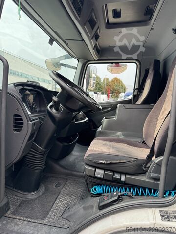  Mercedes-Benz Atego 1221