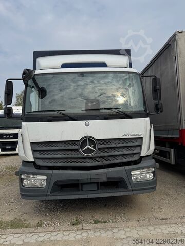  Mercedes-Benz Atego 1221