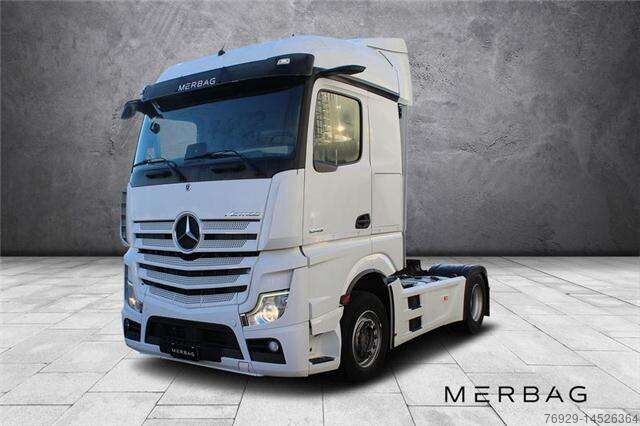 Trattore stradale Mercedes-Benz 1845