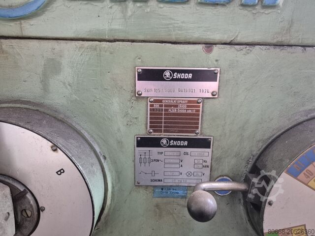 Centre lathe Skoda SRM 125/6000