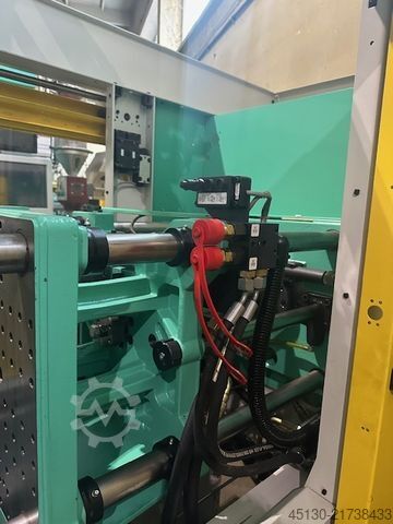 Injection molding machine Arburg 320C 500-100