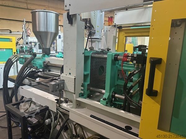 Injection molding machine Arburg 320C 500-100