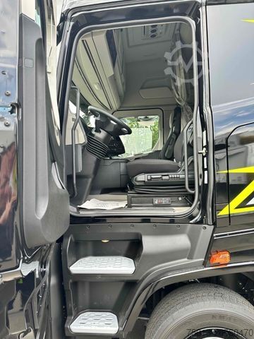 Yüksek hacimli çekici FORD F-MAX 500 in Voll- Ausstattung, MIETEN?