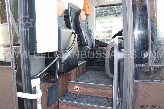 Mercedes-Benz Tourismo 15RHD / Full Options / New model /12,3m Mercedes-Benz Tourismo 15RHD / Full Options / New model /12,3m