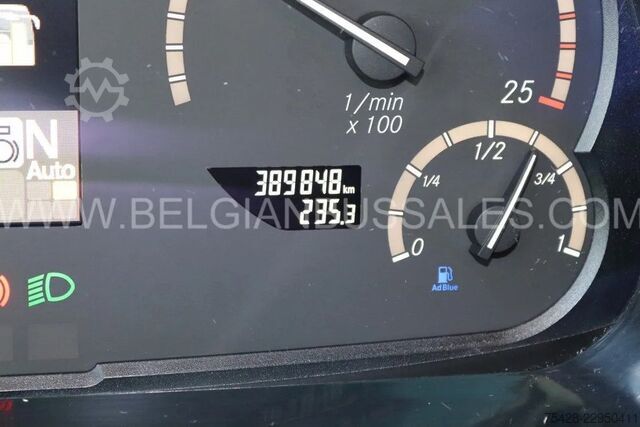 Mercedes-Benz Tourismo 15RHD / Full Options / New model /12,3m Mercedes-Benz Tourismo 15RHD / Full Options / New model /12,3m
