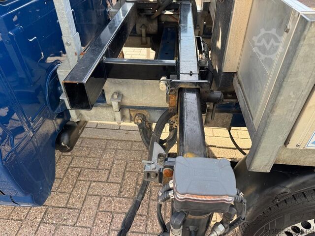 Flatbed with crane VW Crafter, Doka, Crane HIAB T023- 3, Only 36.000 Km