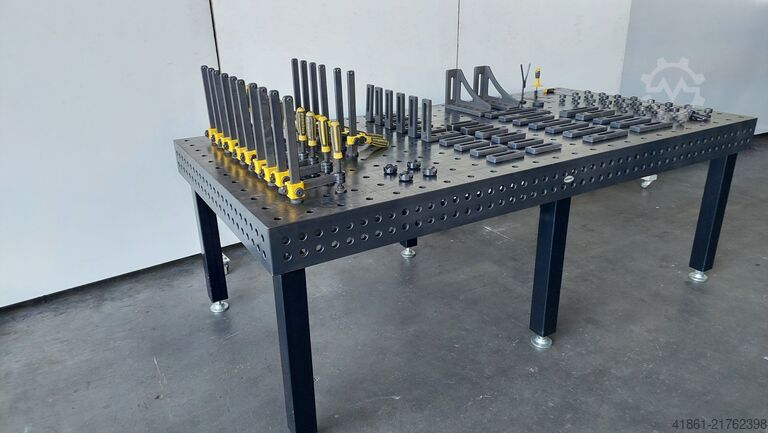 Table de bridage, de redressage et de soudage SIEGMUND Professional 750