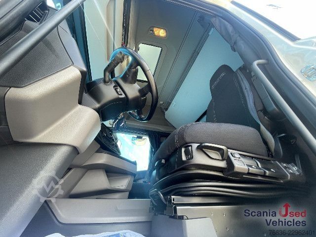 Standart çekici ünitesi Scania R 460 A4X2NA DIFF-L RETARDER PARK AIRCO VECTO 3