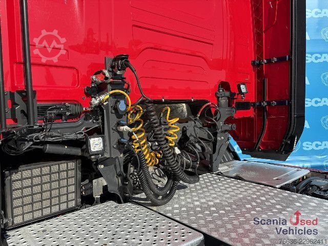 Standart çekici ünitesi Scania R 460 A4x2NA RETARDER PARK AIRCO PTO VECTO 3